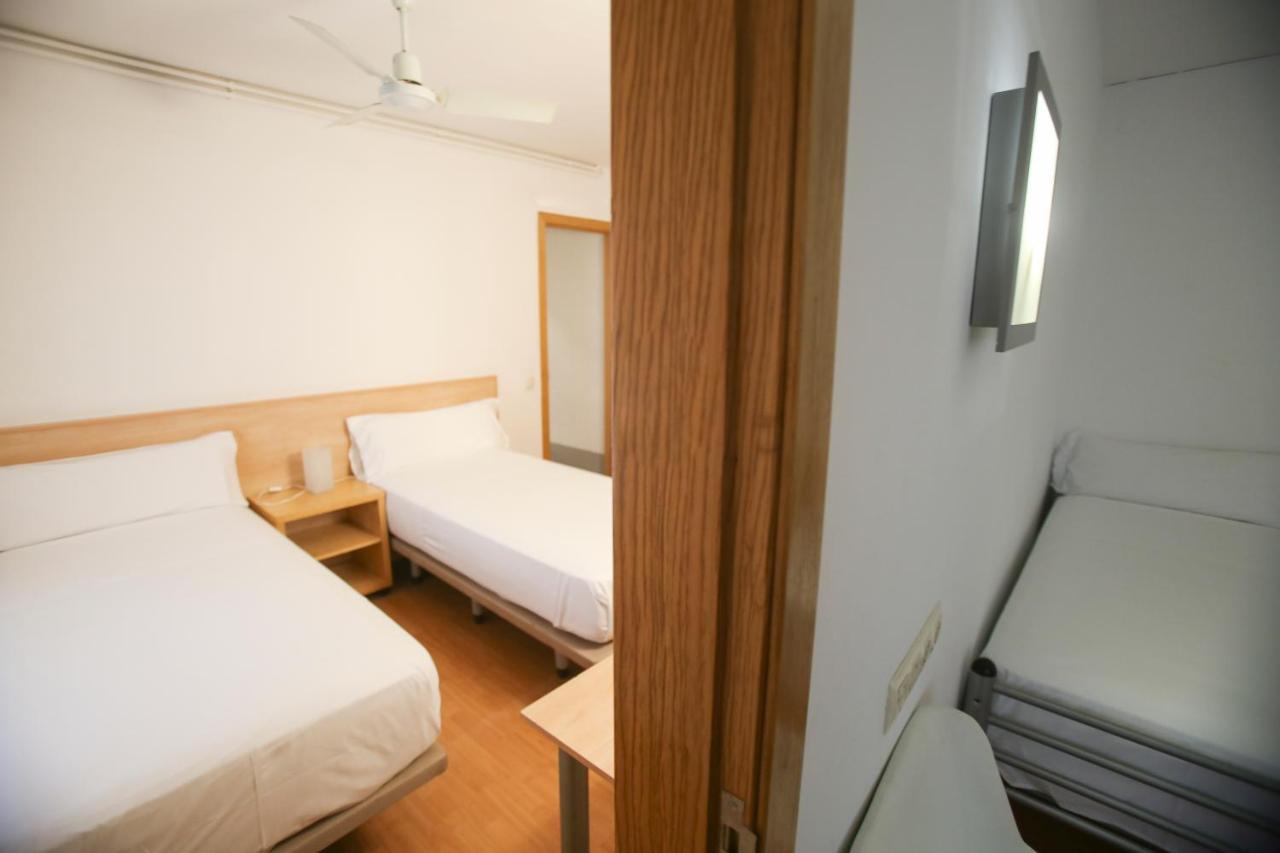 Gatell Hotel ヴィラノヴァ・イ・ラ・ジェルトル エクステリア 写真